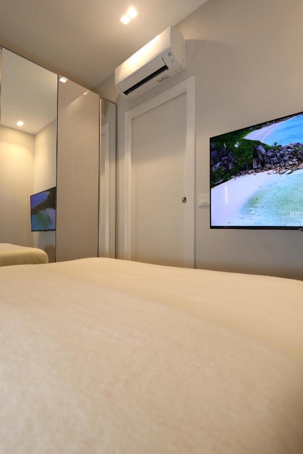 Renovated & Fully Equipped-Luxurious-2Room Fontana Suite, It Just Doesn'T Get Any Better! Ольбія Екстер'єр фото